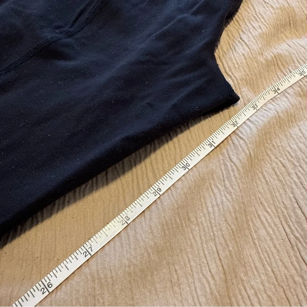 Lululemon pant - Picture 11 of 11